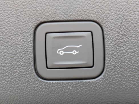 New 2026 Chevrolet Suburban LT w/ Comfort Package RWD image 8