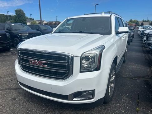 Used 2020 GMC Yukon SLE w/ SLE Value Package AWD/4WD image 1