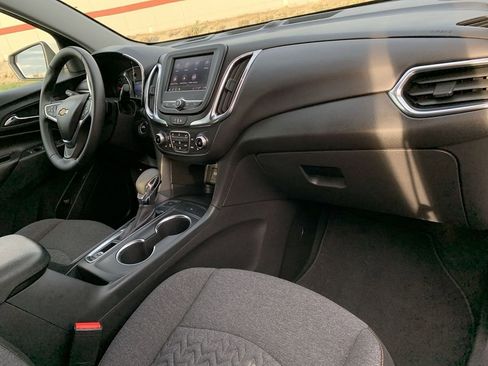 Used 2024 Chevrolet Equinox LT image 31