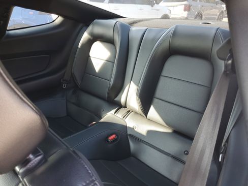 Used 2021 Ford Mustang Premium image 14