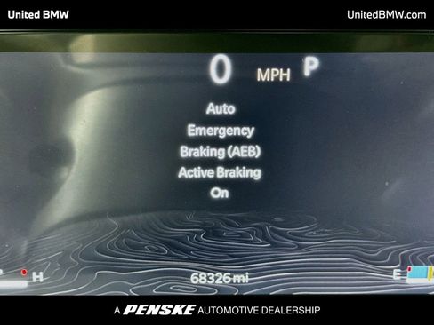 Used 2023 Jeep Wagoneer 4WD w/ Premium Group I image 7