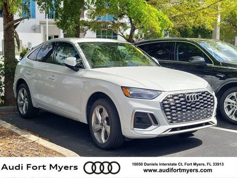 Used 2023 Audi Q5 2.0T Premium w/ Convenience Package image 1