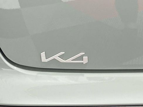 New 2026 Kia K4 EX image 8