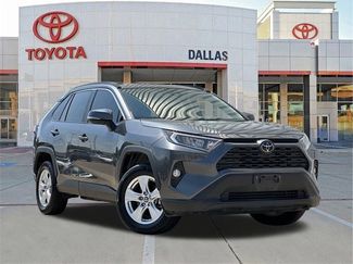 Used 2019 Toyota RAV4 XLE image 1