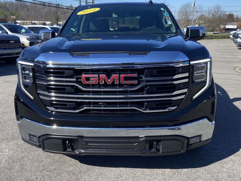 Used 2024 GMC Sierra 1500 SLT image 25