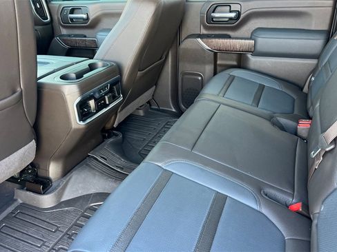 Used 2020 GMC Sierra 2500 Denali w/ Denali Ultimate Package image 13