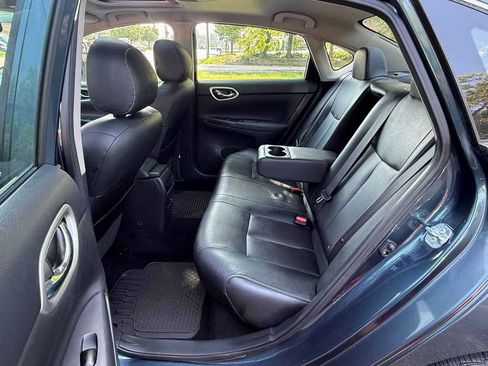 Used 2015 Nissan Sentra SL w/ SL Premium Package FWD image 10