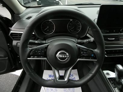 Used 2024 Nissan Altima 2.5 SV w/ SV Premium Package