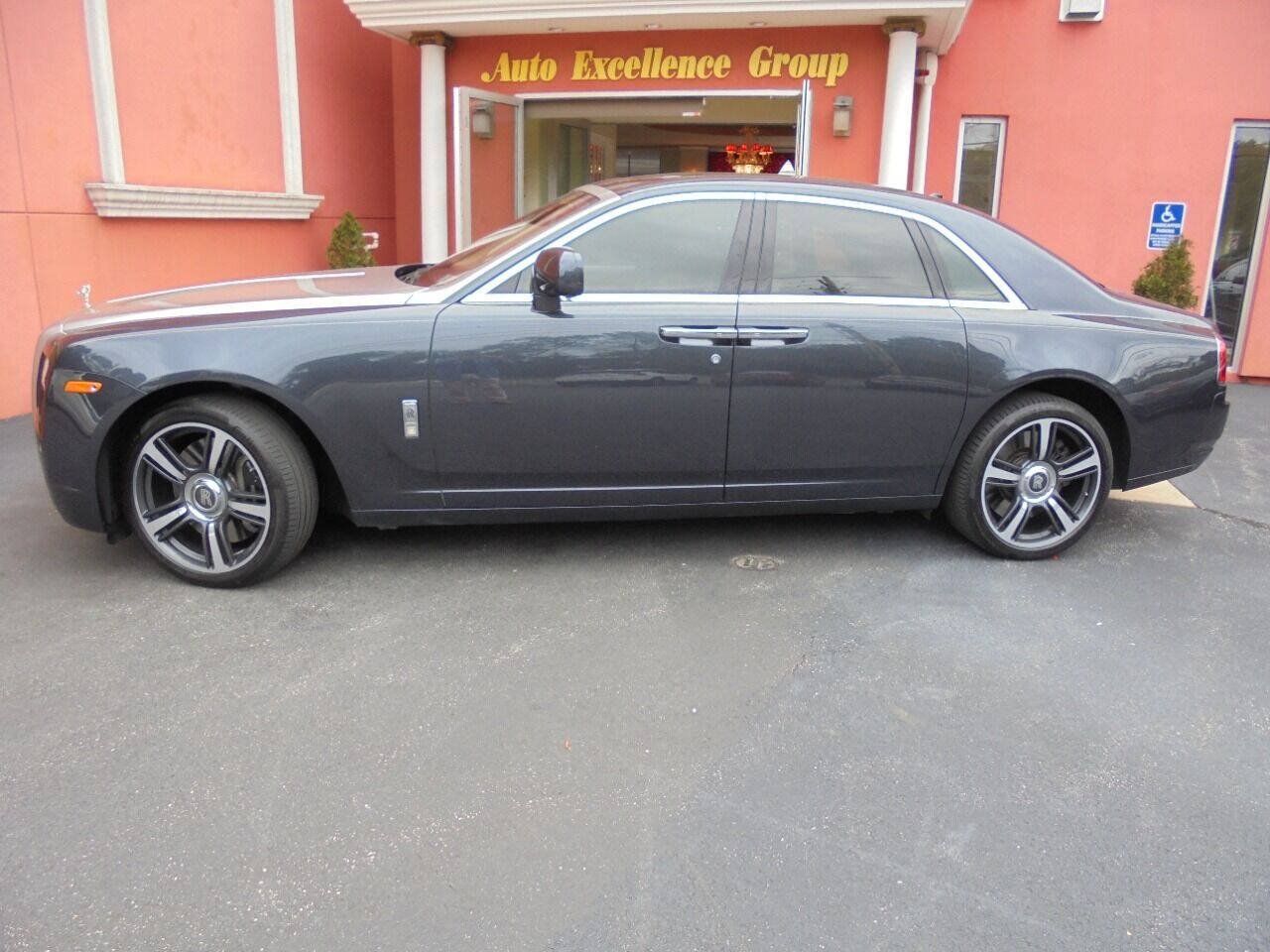 Used 2011 Rolls-Royce Ghost RWD image 3