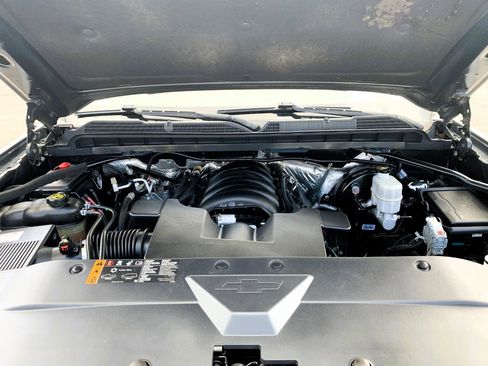 Used 2018 Chevrolet Silverado 1500 LT w/ All Star Edition AWD/4WD image 41