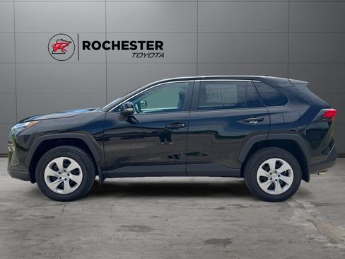 Certified 2025 Toyota RAV4 LE AWD/4WD image 2