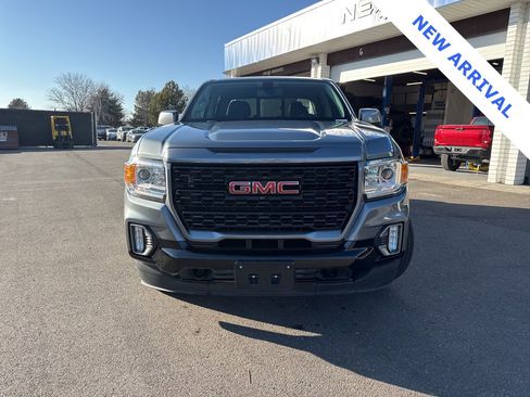 Used 2022 GMC Canyon Elevation w/ Elevation Premium Package image 2
