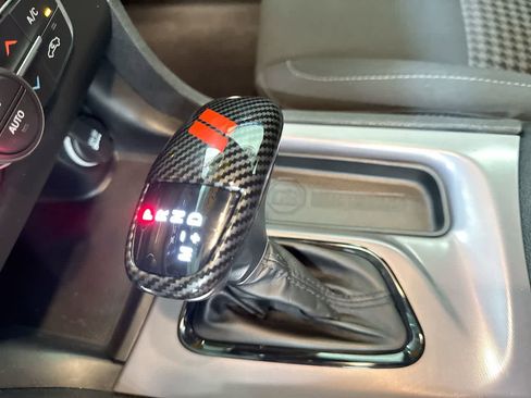 Used 2022 Dodge Charger R/T w/ Harman/Kardon Audio Group image 29