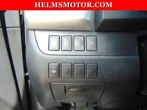 Used 2018 Toyota Highlander XLE AWD/4WD image 23