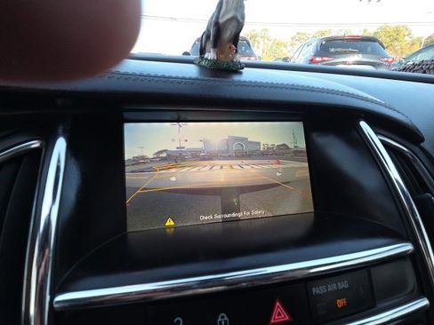 Used 2017 Buick Cascada Premium image 5