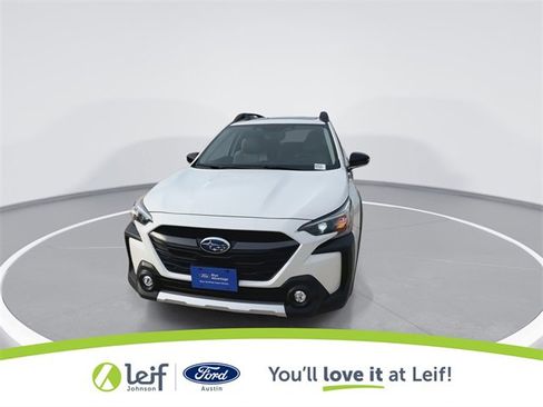 Used 2025 Subaru Outback Limited image 4