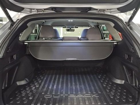 Certified 2025 Subaru Outback Premium w/ Popular Package #1A image 36