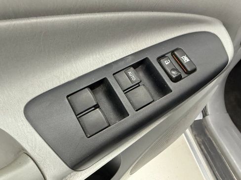 Used 2014 Toyota Tacoma PreRunner image 27