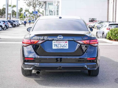 Used 2024 Nissan Sentra SR FWD image 9