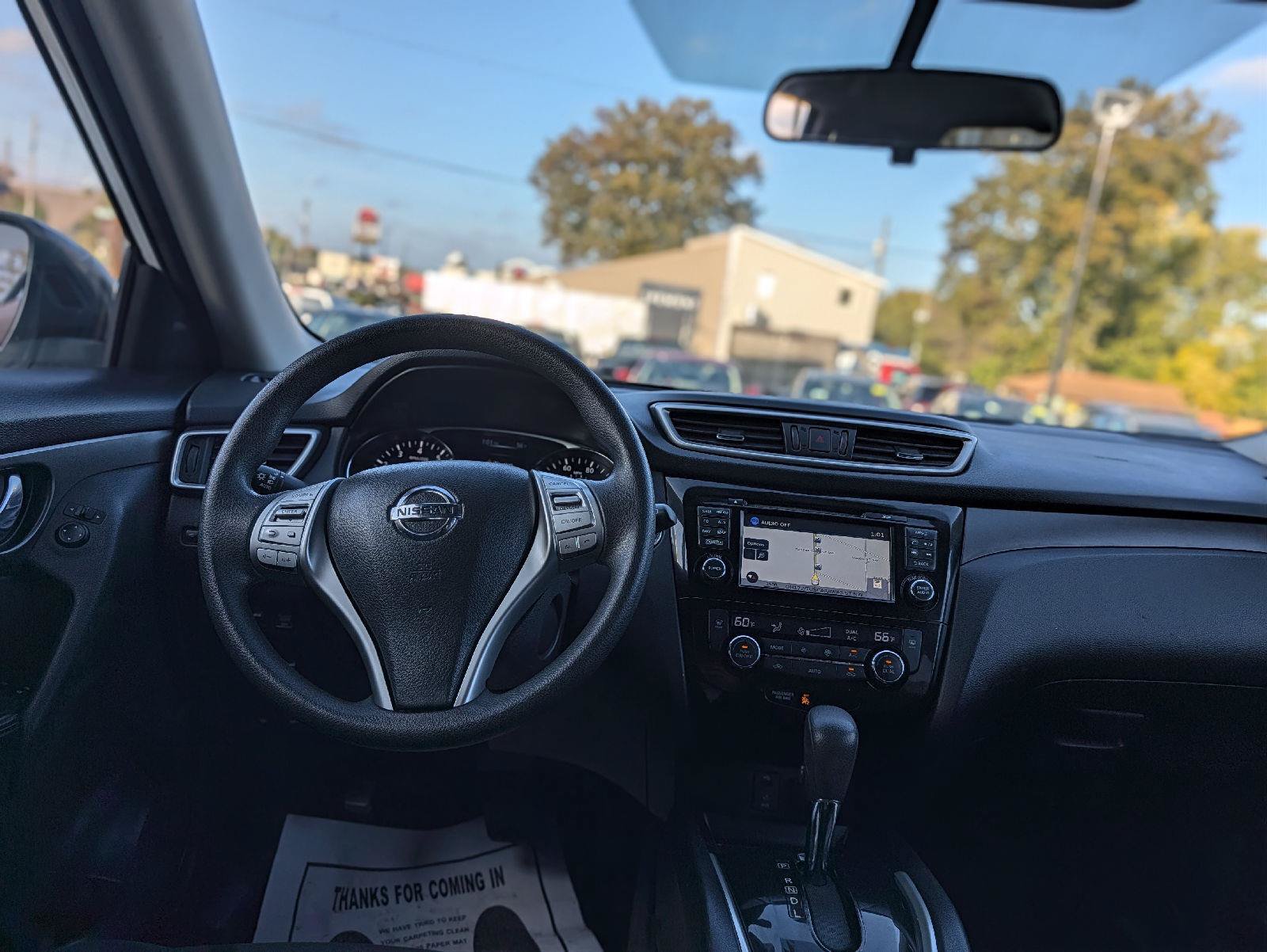 Used 2014 Nissan Rogue SV w/ SV Premium Package AWD/4WD image 22
