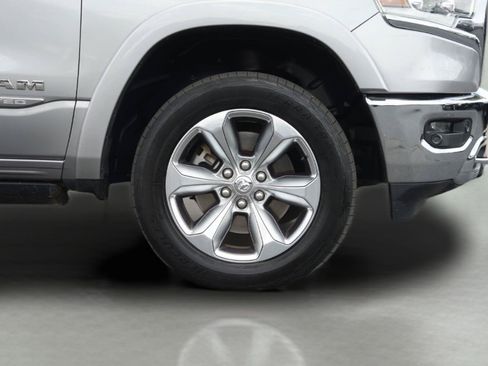 Used 2019 RAM 1500 Limited w/ Advanced Safety Group RWD image 4