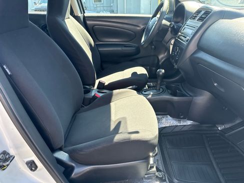 Used 2015 Nissan Versa S Plus FWD image 12