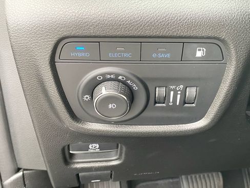 Used 2024 Jeep Grand Cherokee Limited 4xe AWD/4WD image 24