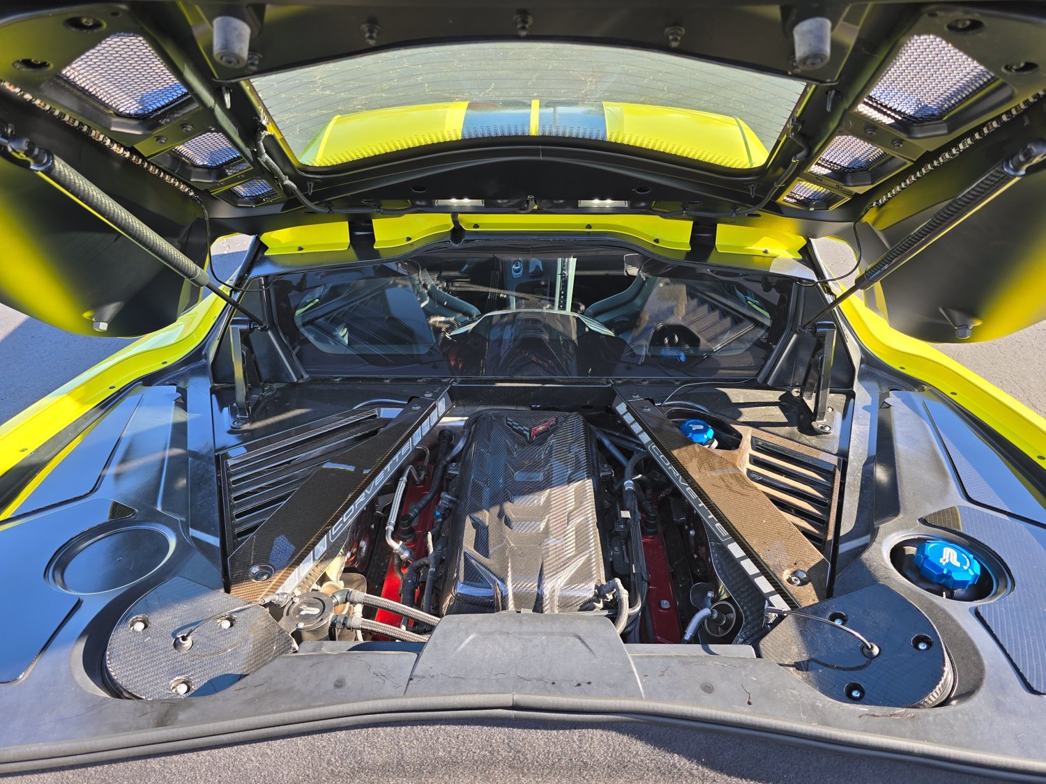 Used 2021 Chevrolet Corvette Stingray Preferred Cpe w/ Z51 Performance Package RWD image 13