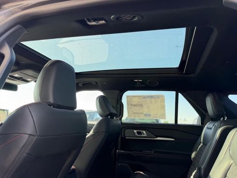 New 2026 Ford Explorer ST-Line AWD/4WD image 12