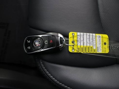 Used 2023 Buick Enclave Essence w/ Experience Buick Package image 7