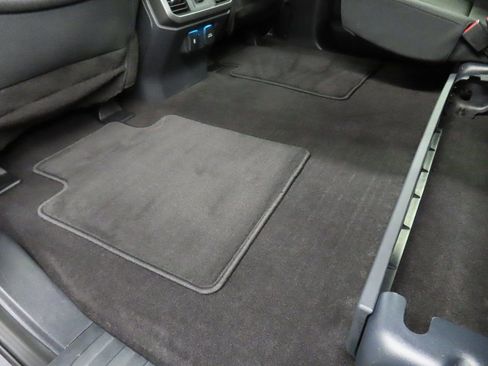 Used 2024 Ford F150 XLT w/ FX4 Off-Road Package image 66