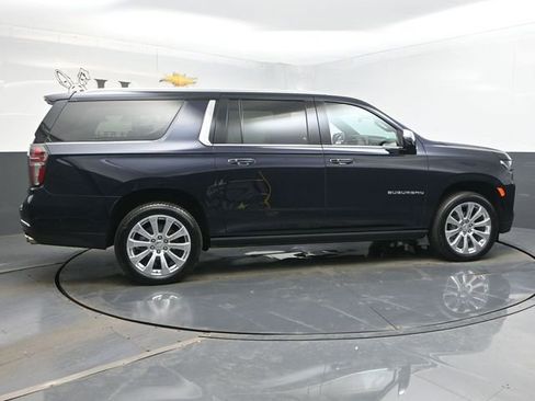 Certified 2023 Chevrolet Suburban Premier w/ Advanced Technology Package image 38