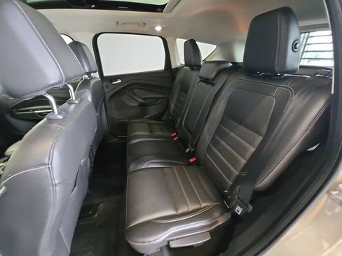 Used 2017 Ford Escape Titanium w/ Equipment Group 301A AWD/4WD image 22