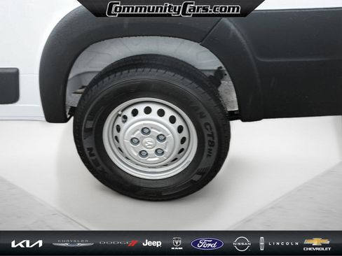Used 2025 RAM ProMaster 2500 w/ Upfitter's Prep Package image 4