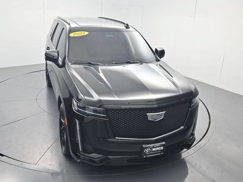 Used 2021 Cadillac Escalade Sport w/ Driver Assist Tech Package AWD/4WD image 53