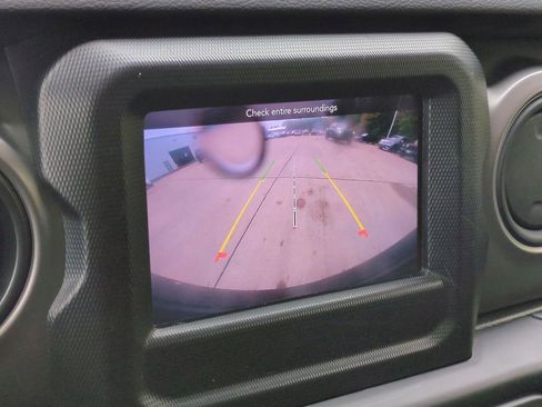 Used 2022 Jeep Wrangler Unlimited Sport image 20