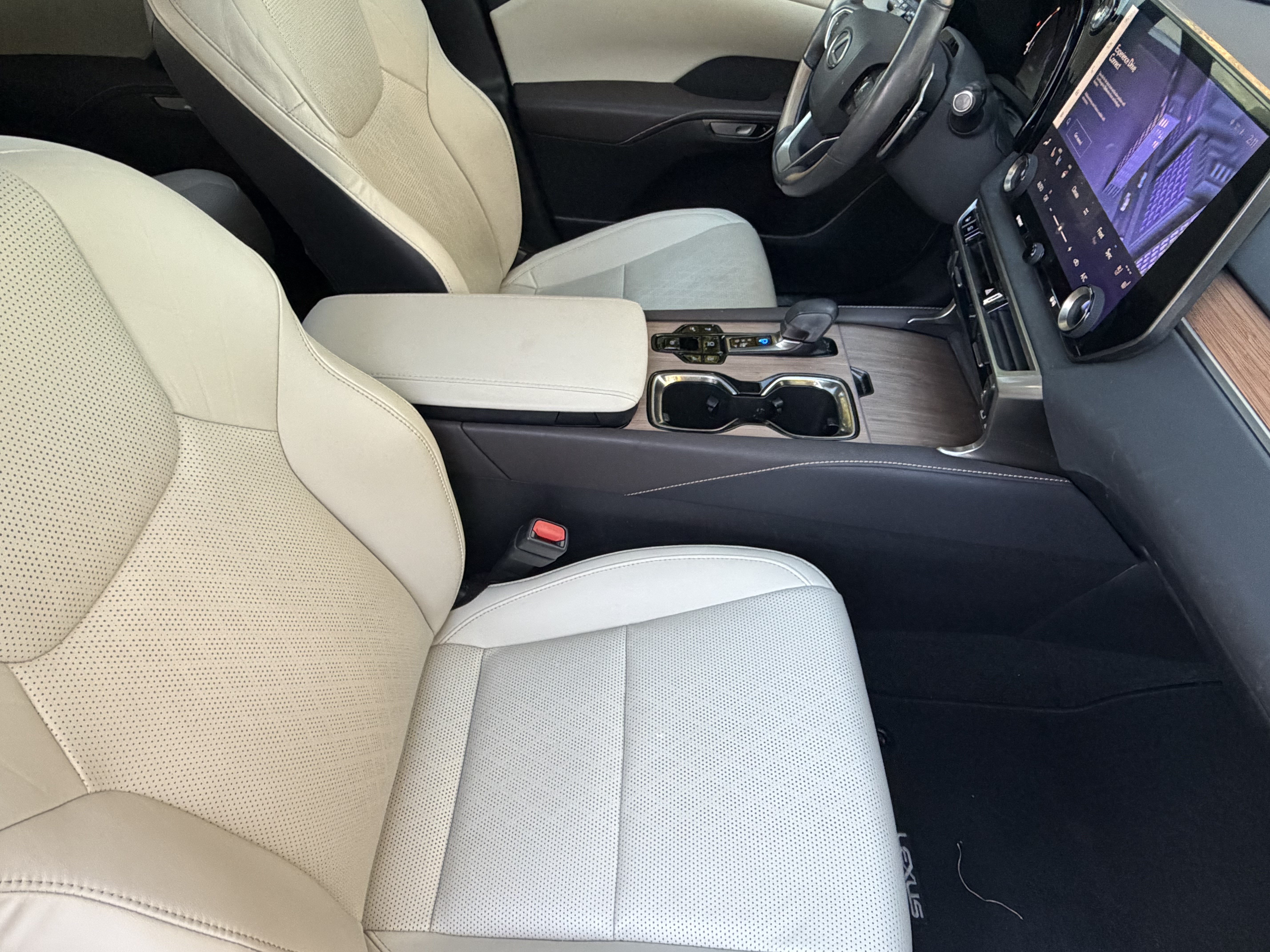 Certified 2024 Lexus RX 350 Premium Plus w/ Convenience Package AWD/4WD image 39