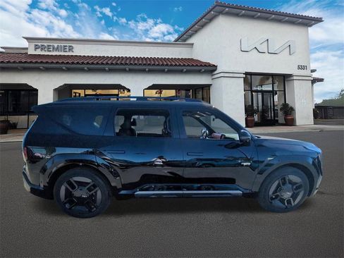 New 2026 Kia EV9 Wind image 14