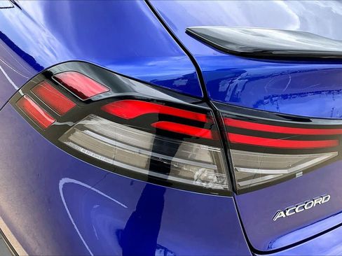 Used 2023 Honda Accord Sport image 29