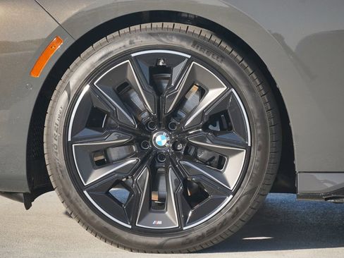 New 2026 BMW 760i xDrive 760i xDrive w/ Executive Package image 5