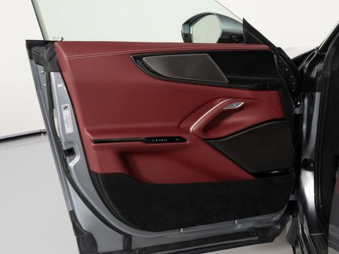 Used 2023 Ferrari Purosangue AWD/4WD image 10