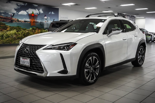 Certified 2025 Lexus UX 300h FWD w/ Accessory Package (Z2) image 3