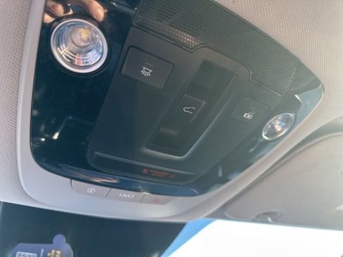 Certified 2022 Kia Sorento X-Line EX image 10