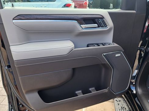 New 2026 GMC Sierra 1500 SLT w/ SLT Premium Plus Package image 14