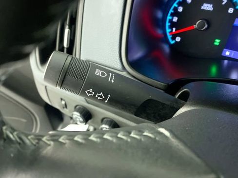 Used 2022 Chevrolet Colorado Z71 image 16