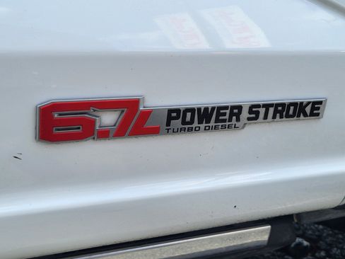 Used 2026 Ford F350 Platinum w/ Platinum Plus Package AWD/4WD image 12