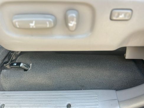 Used 2007 Toyota Sequoia Limited image 27