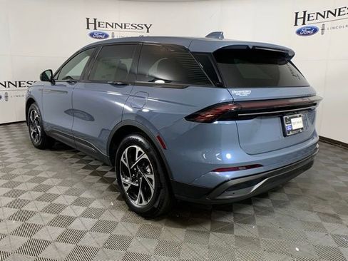 New 2025 Lincoln Nautilus Premier w/ Equipment Group 102A image 5