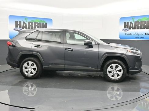 Used 2024 Toyota RAV4 LE image 7