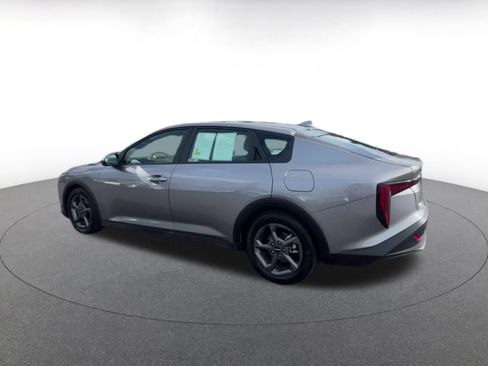 Used 2025 Kia K4 FWD image 8